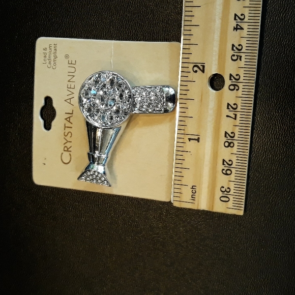 3 For $15 Blow Dryer Rhinestone Pin / Brooch - Picture 3 of 4